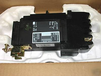 HDA261252 (2=ac) square d 2P 125A 600V i-line breaker 