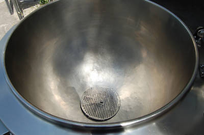 Groen 30 gallon jacketed steam kettle - natural gas 