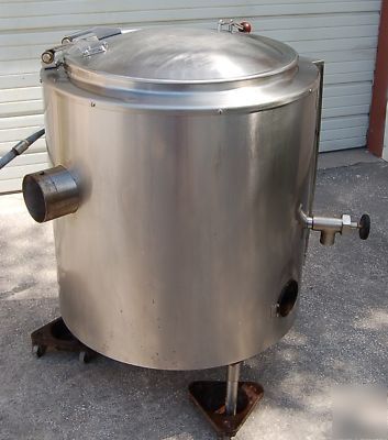 Groen 30 gallon jacketed steam kettle - natural gas 