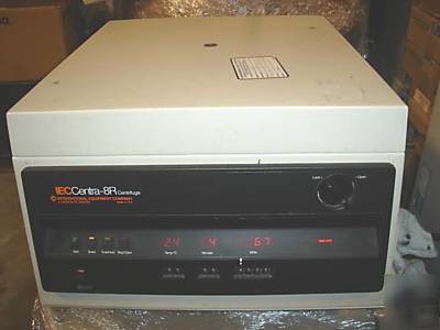 Iec centra 8R refrigerated centrifuge with rotor