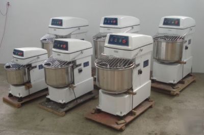 New spiral mixer 30 l for bread pizza brand 