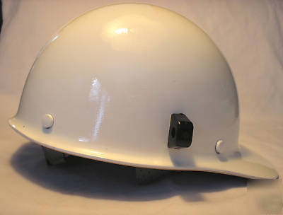 New msa skullgard fiberglass hard hat w/ suspension 