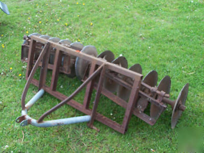 Massey ferguson 20 tractor drag and disc 