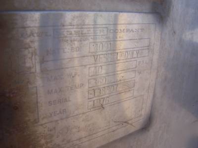 Jacketed 1250 gal stainless mixing tank $3250.00