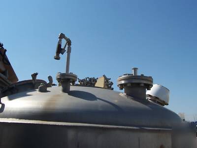 Jacketed 1250 gal stainless mixing tank $3250.00