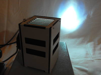 Olympus bhtu fluorescence microscope with 5 plan obj.