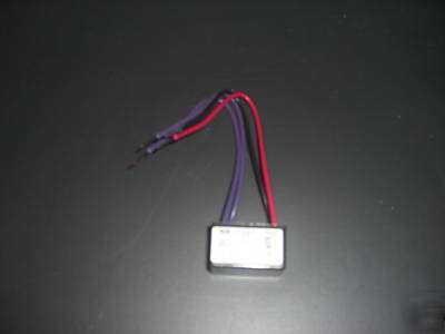 End of line power supervision relay for 4 wire smokes