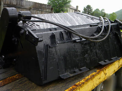 Skidsteer attachment hyrdaulic rock seperator rockhound