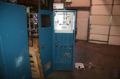 Scott omnigas gas cylinder cabinet scba acetylene weld