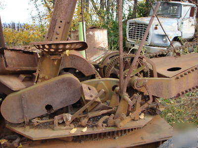 Bay city 3/4 swing cranemobile tractor shovel