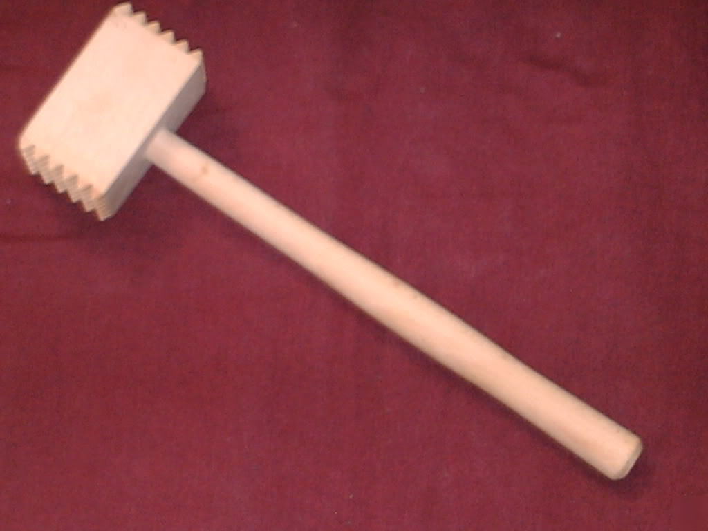 * vintage wooden meat tenderizer mallet * GR8 con *