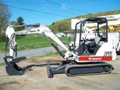 2007 bobcat 329G mini excavator 1071 hrs very nice 