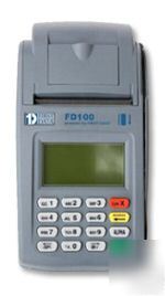 First data FD100 credit card terminal/print combo 