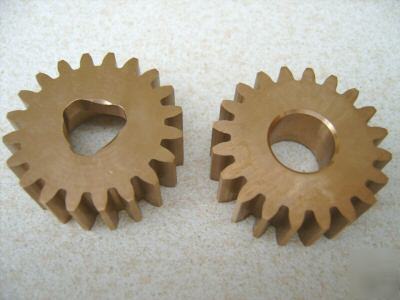 Ice cream pump gears for van or free standing pumps