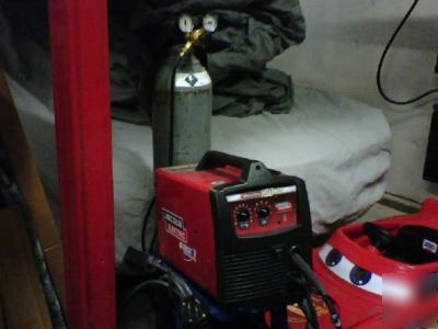 Lincoln 180HD mig welder 230V