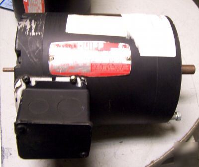 New quipp d 56C 1725 rpm 1/2 hp ac motor dual shaft 