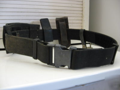 Uncle mikeâ€™s sidekick gun belt with accessories medium