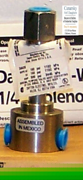 New 1 dayton 3A426 solenoid valve 