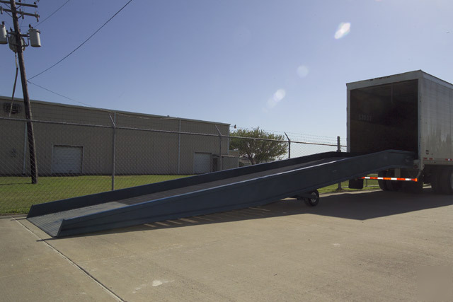 8-ton forklift yard ramp | dock ramp 84