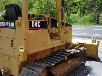 Caterpillar D4CXL series 3 dozer, 6 way blade