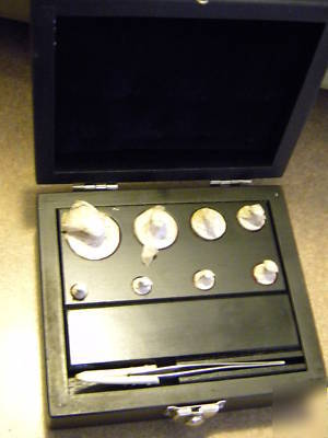 Voland & sons model 320 d balance scale mint weights