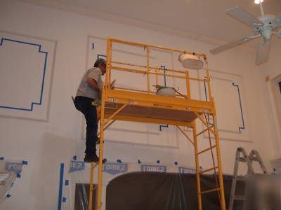 Construction scaffolding 12-18FT complete w/safety rail