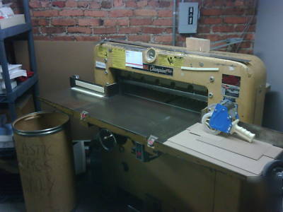 Challenge 305 mb 30' in paper cutter power/power