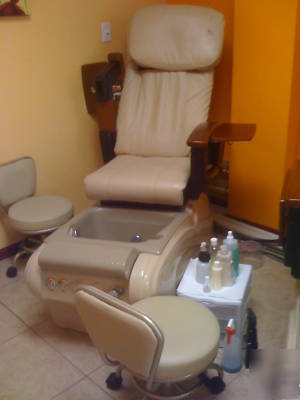 Entire nail salon equipment or business opportunity
