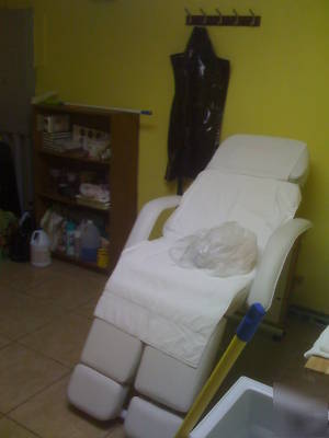 Entire nail salon equipment or business opportunity