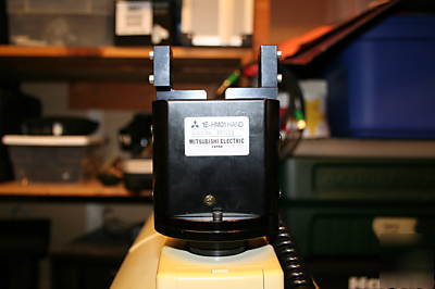 Mitsubishi movemaster super robot robotic arm rv-E2