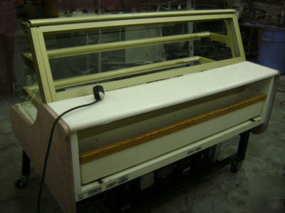 Structural concepts refrigerated bakery case