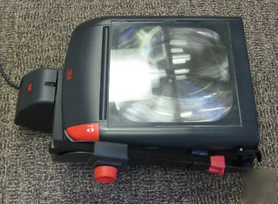 3M 1830 overhead projector w/lamp~working-fold down arm