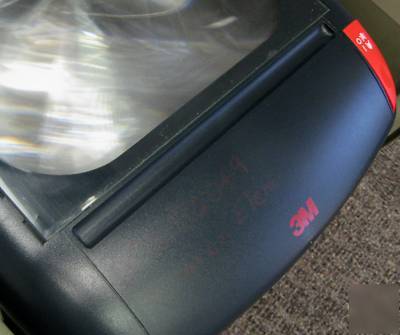 3M 1830 overhead projector w/lamp~working-fold down arm