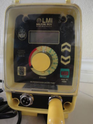 New lmi milton roy AA941-450SI in box metering pump