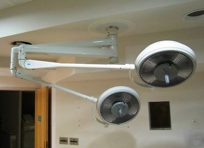 Alm dual head surgical light lights or surgery