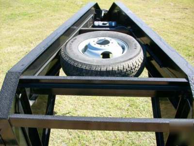 New 40 ft, pj trailers gooseneck, gvwr 25,000