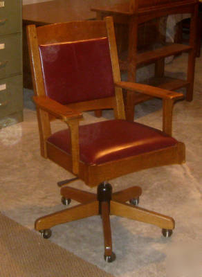 Stickley mission-style executive desk and chair