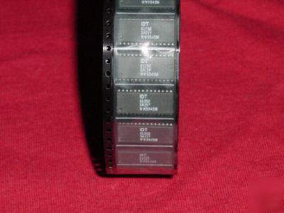 50 pcs. idt# IDT61298SA15Y, ic,sram,64KX4,cmos,soj,28PI
