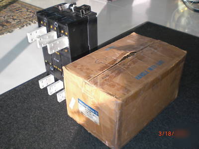 New westinghouse circuit breaker PC32000 2,000AMPS * * 