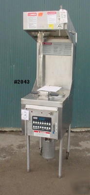 Electric-pressure fryer fire suppression built in hood