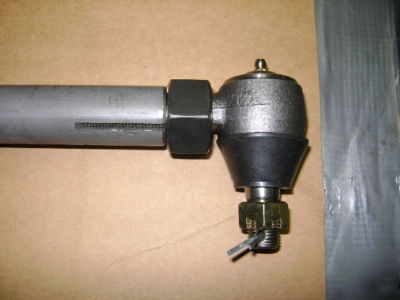 I.h./ farmall 656 tie rod assembly