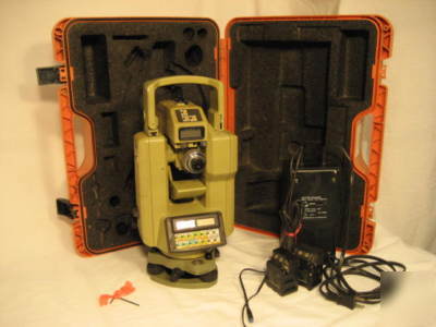 Wild leica T1000 DI1001 - land surveying : 9 piece