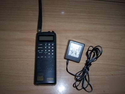 Bearcat uniden 50 channel 800MHZ scanner model BC80XLT