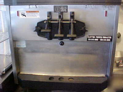 Electro freeze ice cream/yogurt table top machine CS2