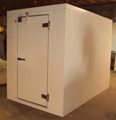 6'X8'X7'6NEW foster walk in freezer with refrigeration