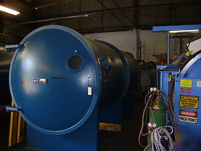 Vacuum ion vapor disposition facility ivadizing coater