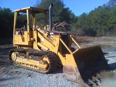 Caterpillar tractor 939C track loader cat 2006 low time