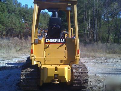 Caterpillar tractor 939C track loader cat 2006 low time