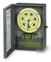 Intermatic T7801B 7-day electromechanical timer