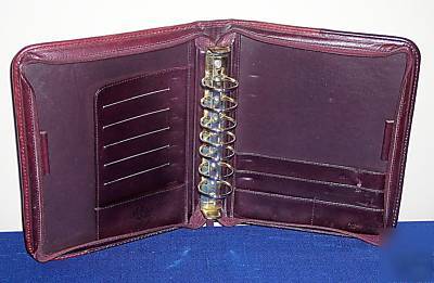 Classic burgundy leather/tapestry 1.75 franklin planner